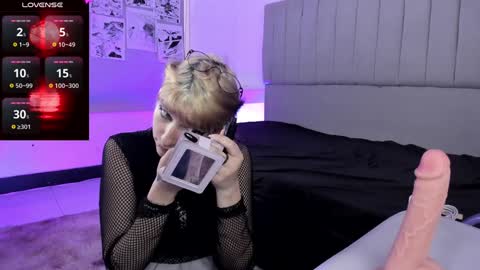    online show from December 14, 2024, 12:44 pm