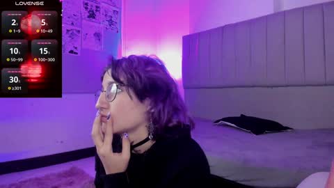    online show from January 22, 2025, 12:38 pm