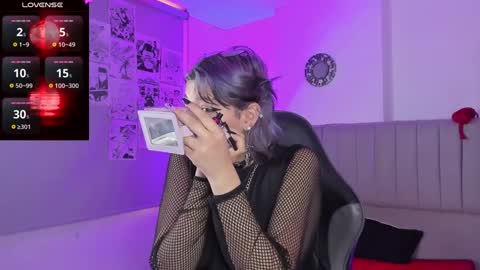    online show from February 5, 2025, 12:17 pm