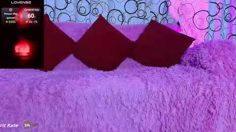    online show from October 16, 2025, 2:01 am