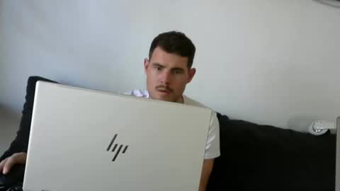 The Sultan online show from September 22, 2025, 5:48 pm