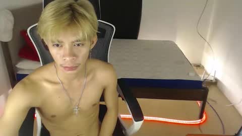 Snapshot of sultry_charls chatting on September 19, 2025, 1:51 am sultry_charls online show from September 19, 2025, 1:51 am