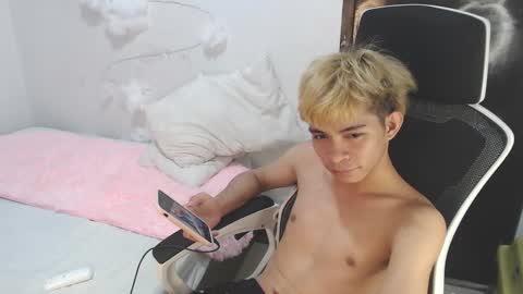Snapshot of sultry_charls chatting on October 19, 2025, 6:41 pm sultry_charls online show from October 19, 2025, 6:41 pm