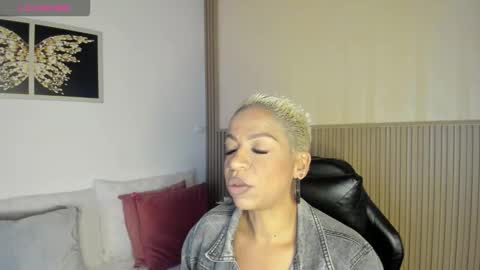 Summer online show from November 14, 2025, 11:31 am