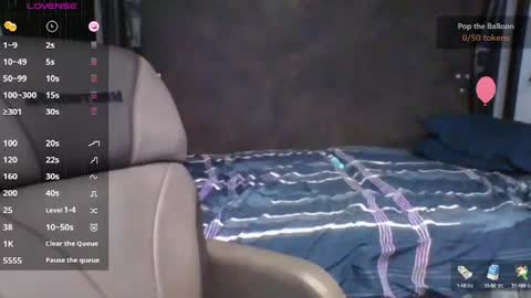 Summer  Taz online show from February 18, 2025, 7:52 pm