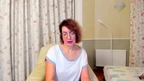 summerliza online show from January 8, 2025, 9:23 pm