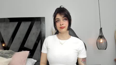 Summer online show from March 1, 2025, 4:11 pm