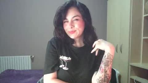 Summer online show from November 12, 2025, 7:13 pm