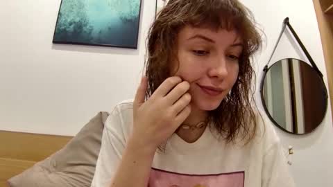 luna online show from November 2, 2025, 9:44 am