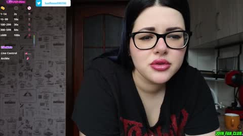 Tina. Im topless model  online show from January 29, 2025, 9:44 am