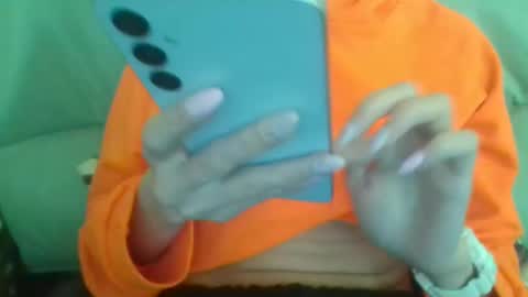 Snapshot of suni_bitch chatting on March 8, 2025, 9:50 am suni online show from March 8, 2025, 9:50 am