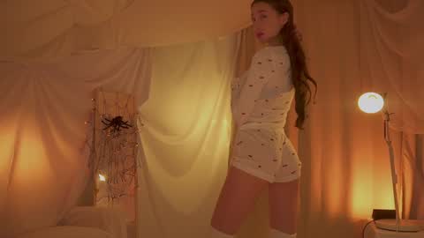 Maria online show from November 22, 2025, 8:30 pm