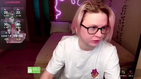 Snapshot of sunny_mood chatting on February 26, 2025, 7:09 am sunny mood online show from February 26, 2025, 7:09 am