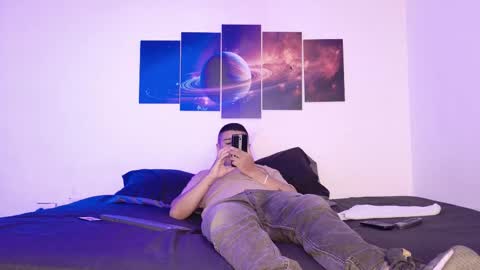 Christian Vanessa online show from November 16, 2025, 10:04 pm