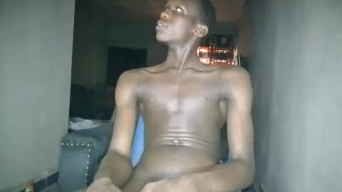 Sunnyblack2 online show from March 4, 2025, 2:10 pm