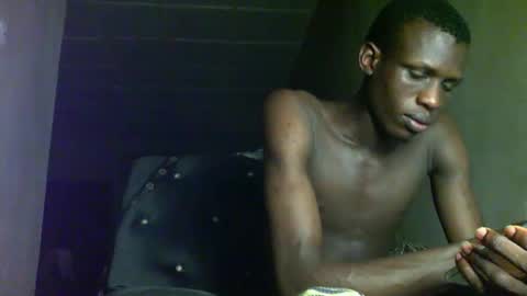 Sunnyblack2 online show from October 12, 2025, 2:49 pm