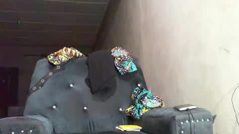 Sunnyblack2 online show from October 30, 2025, 9:44 am