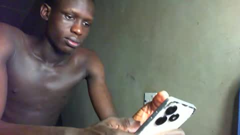 Sunnyblack2 online show from November 6, 2025, 10:16 am