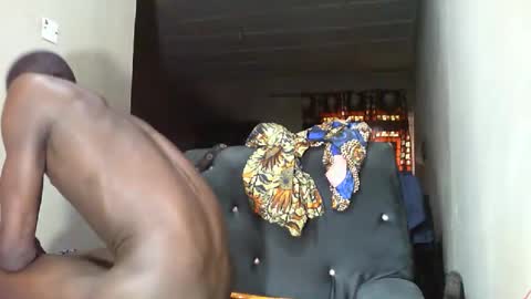 Sunnyblack2 online show from December 1, 2025, 11:04 am