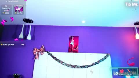 Snapshot of sunnypage chatting on January 9, 2025, 6:26 pm      online show from January 9, 2025, 6:26 pm