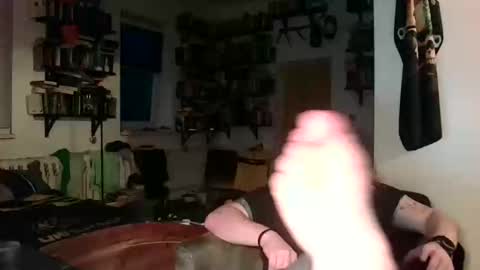 sunr1sa online show from October 28, 2025, 5:44 am