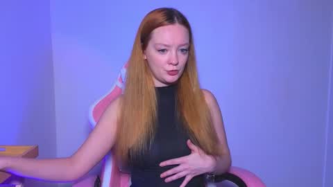 SunShuneXxX online show from October 24, 2025, 4:25 pm