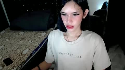 Snapshot of superhotbabe1 chatting on February 21, 2025, 9:32 pm Erica Help me to reach my goal Superhotbabe1 online show from February 21, 2025, 9:32 pm