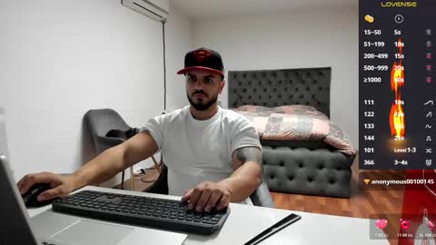 supermanboyxxl online show from October 23, 2025, 5:18 am