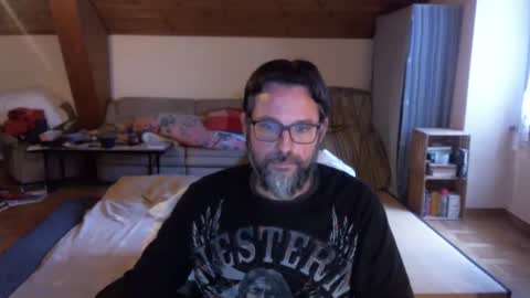 supersquirrel81 online show from October 5, 2025, 6:23 am