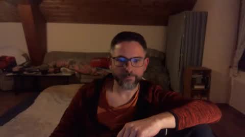 supersquirrel81 online show from October 23, 2025, 6:17 pm