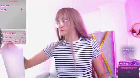 Snapshot of susan_hottye_ chatting on January 17, 2025, 5:30 pm Susan online show from January 17, 2025, 5:30 pm