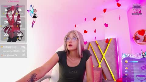 Snapshot of susan_hottye_ chatting on February 7, 2025, 2:37 pm Susan online show from February 7, 2025, 2:37 pm