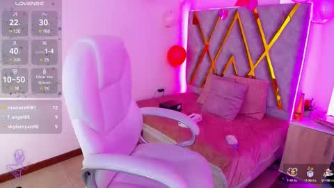 Snapshot of susan_hottye_ chatting on February 22, 2025, 11:46 am Susan online show from February 22, 2025, 11:46 am