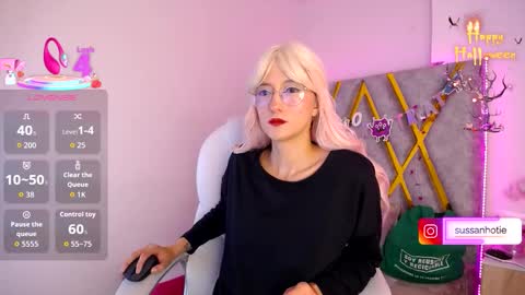 Snapshot of susan_hottye_ chatting on November 13, 2025, 9:52 am Susan online show from November 13, 2025, 9:52 am