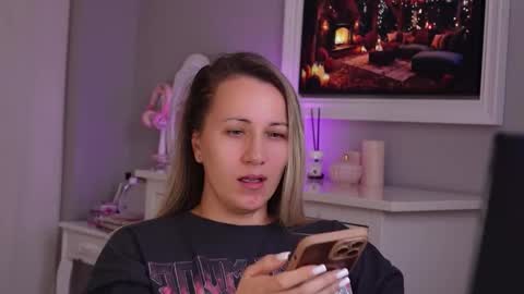 SusanJewel online show from November 17, 2025, 7:47 am