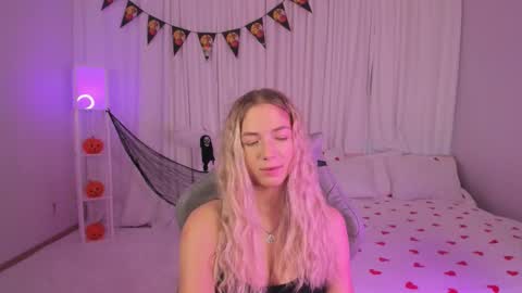 Snapshot of susanmimi chatting on October 25, 2025, 2:08 am Susan online show from October 25, 2025, 2:08 am