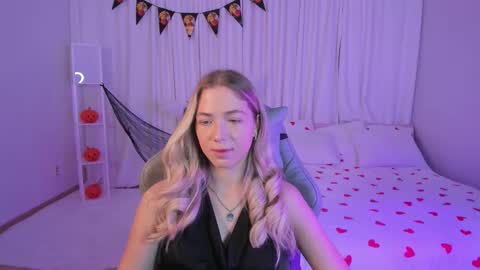 Snapshot of susanmimi chatting on October 28, 2025, 1:53 am Susan online show from October 28, 2025, 1:53 am