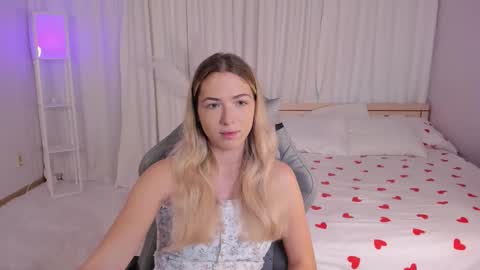 Snapshot of susanmimi chatting on November 9, 2025, 3:49 am Susan online show from November 9, 2025, 3:49 am