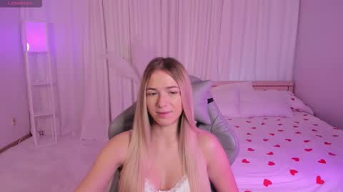 Snapshot of susanmimi chatting on November 10, 2025, 4:22 am Susan online show from November 10, 2025, 4:22 am