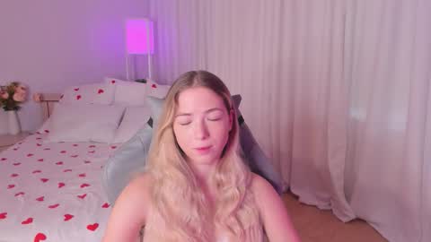 Snapshot of susanmimi chatting on December 14, 2025, 4:51 am Susan online show from December 14, 2025, 4:51 am