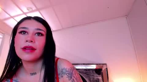 susanvilla online show from October 16, 2025, 7:48 pm