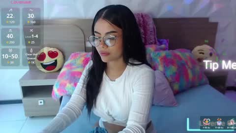 Snapshot of sussan_love01 chatting on February 24, 2025, 2:37 pm Susan online show from February 24, 2025, 2:37 pm