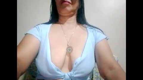 suzzie_hot online show from March 3, 2025, 11:22 am