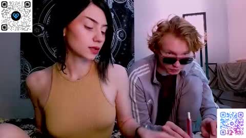 Snapshot of sweathome chatting on November 23, 2025, 10:59 am sweaties3 online show from November 23, 2025, 10:59 am