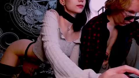 Snapshot of sweathome chatting on December 5, 2025, 1:42 pm sweaties3 online show from December 5, 2025, 1:42 pm