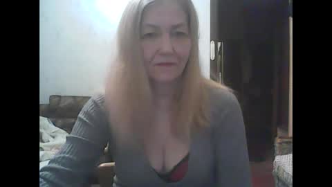 Snapshot of sweet4blonde609 chatting on December 26, 2024, 3:38 am sweet4blonde609 online show from December 26, 2024, 3:38 am