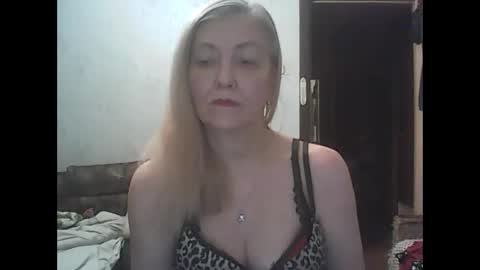 Snapshot of sweet4blonde67 chatting on January 22, 2025, 7:45 pm sweet4blonde67 online show from January 22, 2025, 7:45 pm