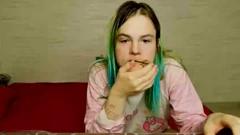 Snapshot of sweet4t chatting on October 13, 2025, 5:51 am Haeyang  Torry online show from October 13, 2025, 5:51 am