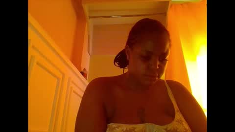 Snapshot of sweet52537 chatting on October 20, 2025, 5:30 am sweet52537 online show from October 20, 2025, 5:30 am