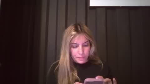 Snapshot of sweet__alana chatting on October 6, 2025, 1:03 am Sweet alana online show from October 6, 2025, 1:03 am